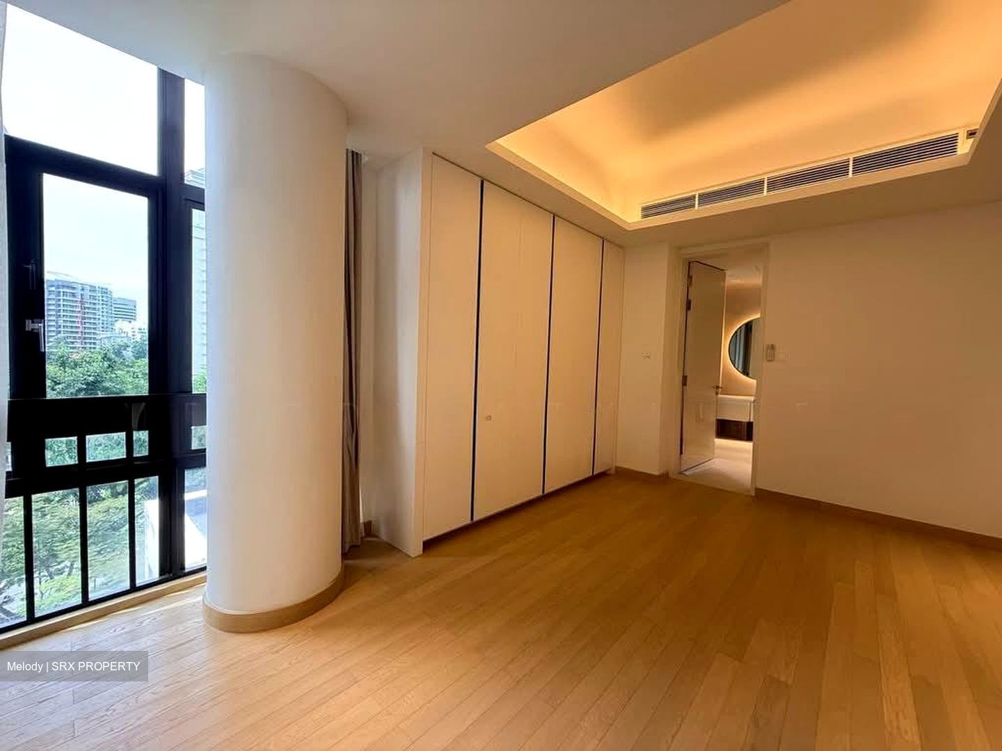 The Colonnade (D10), Condominium #556580631